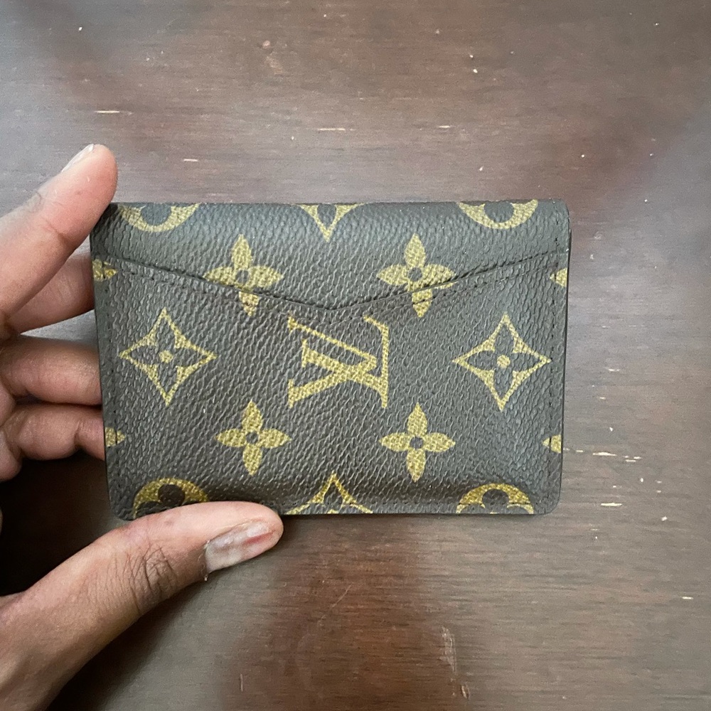 Authentic Louis Vuitton Pocket Organizer (wallet)